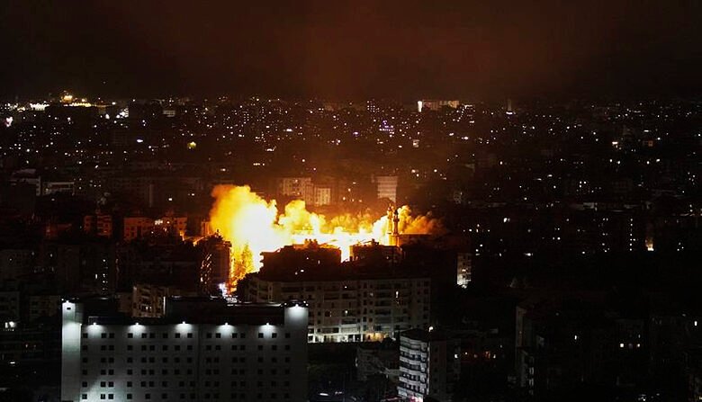 Israel lanza intensos bombardeos sobre el sur de Beirut y Gaza